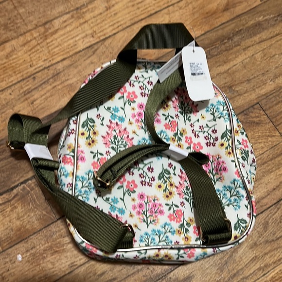 Brand new Claire’s little girls bag - Picture 2 of 4